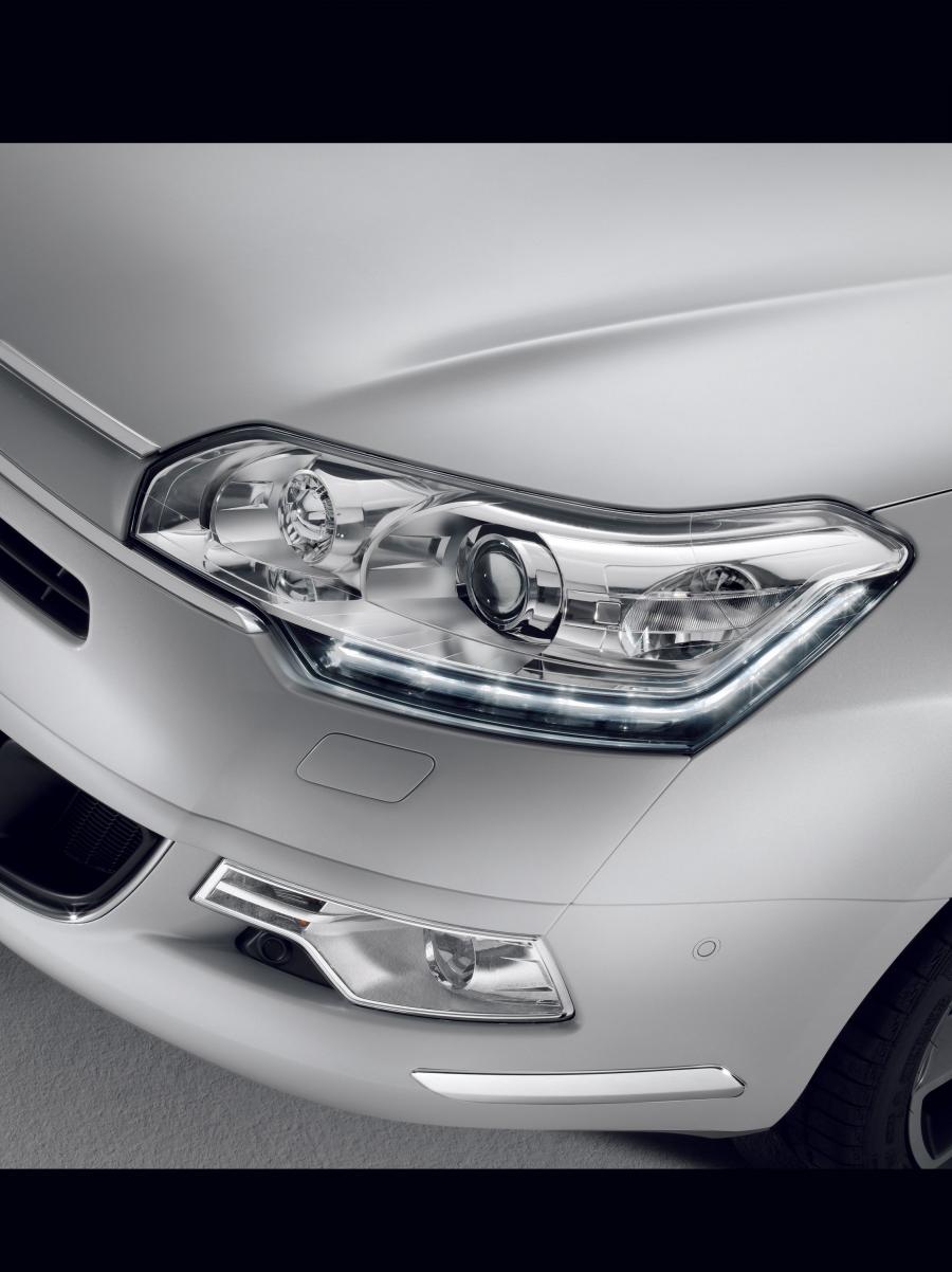  Citroen C5 2011 года  (фото 13 из 18)